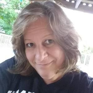 Meet your Posher, Janet